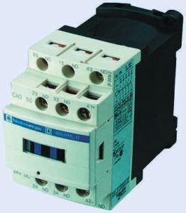 CAD32R7 440V relay